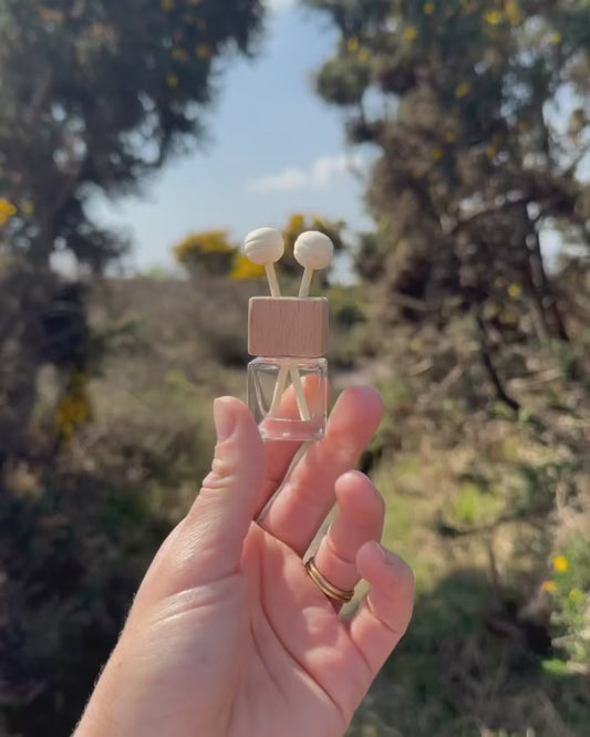 Personalised Car Diffuser (Sandalwood & Amber)